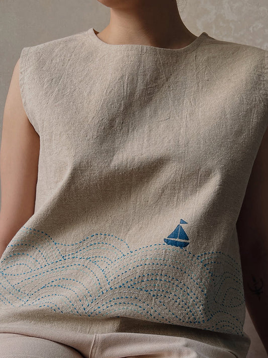 Women's Sailboat And Waves Embroidery Art Sleeveless Tank Top